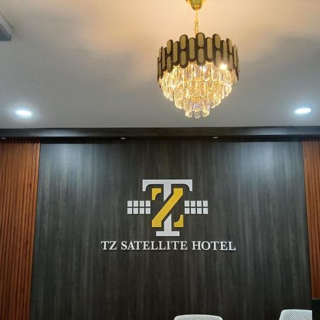 Tz Satellite Hotel, コタバル エクステリア 写真