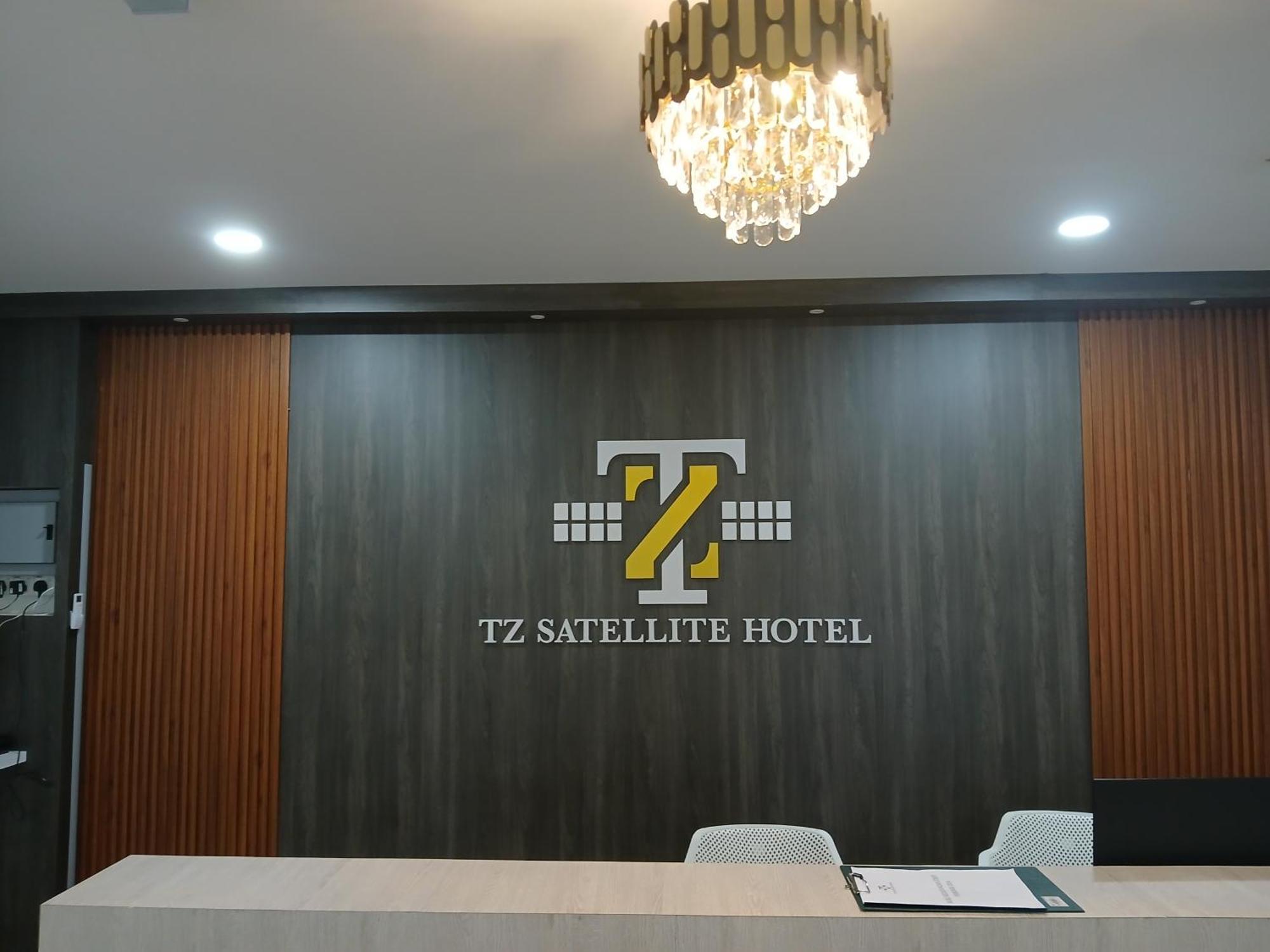 Tz Satellite Hotel, コタバル エクステリア 写真